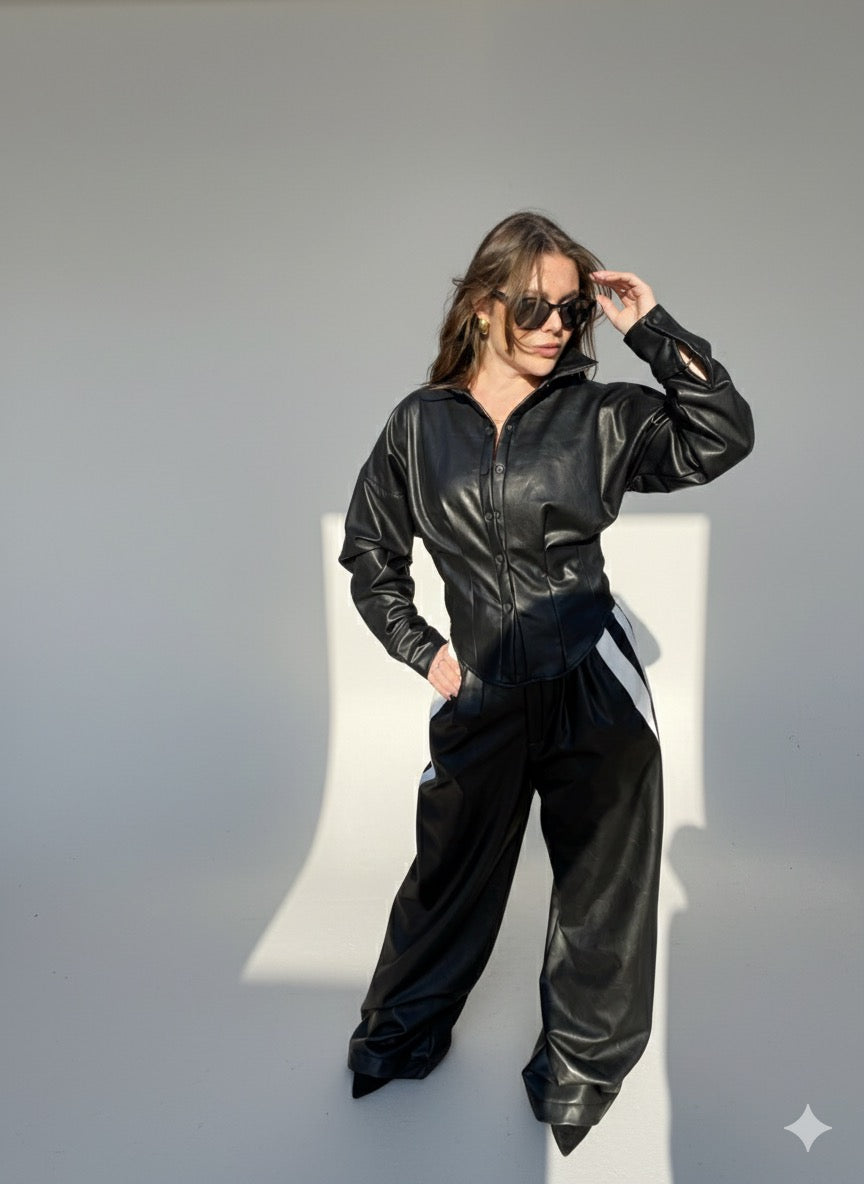 Tight waist leather top - Boutique Noor 