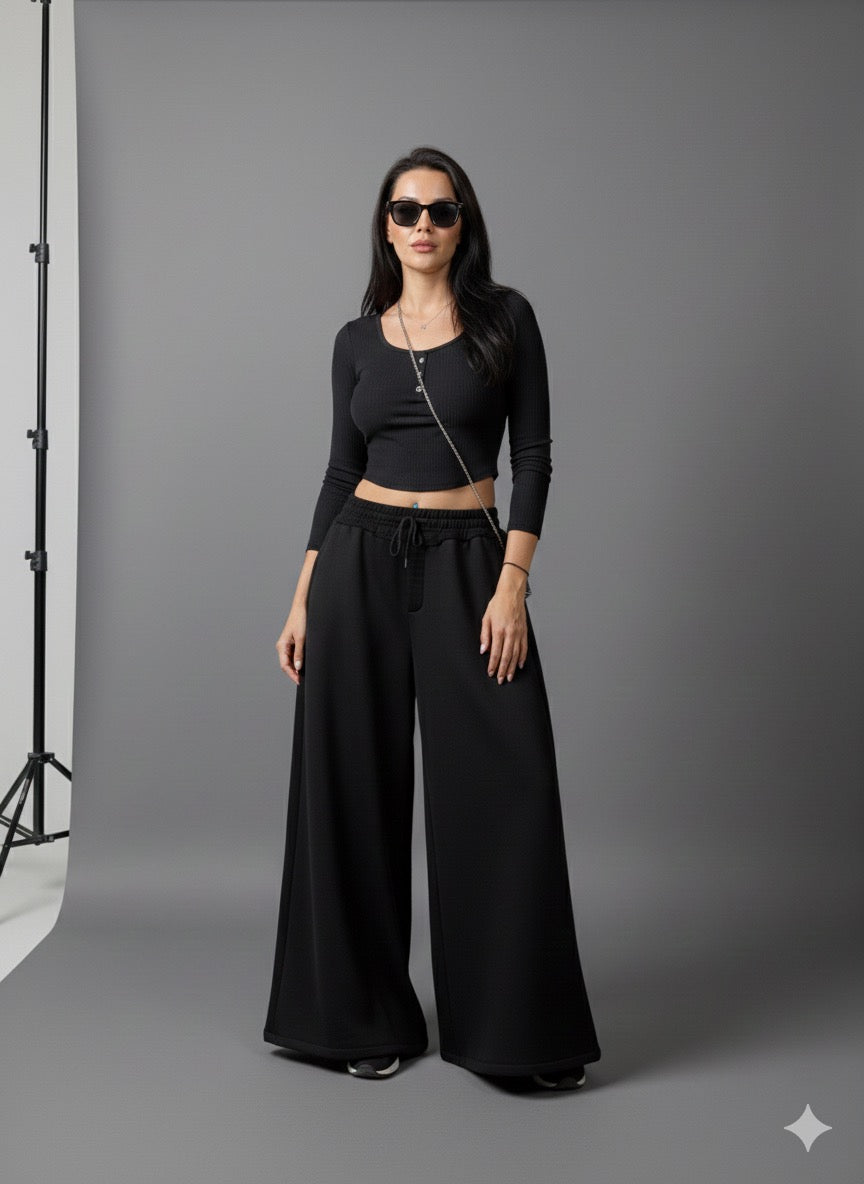 Wide sweat pants with raffle - Boutique Noor 